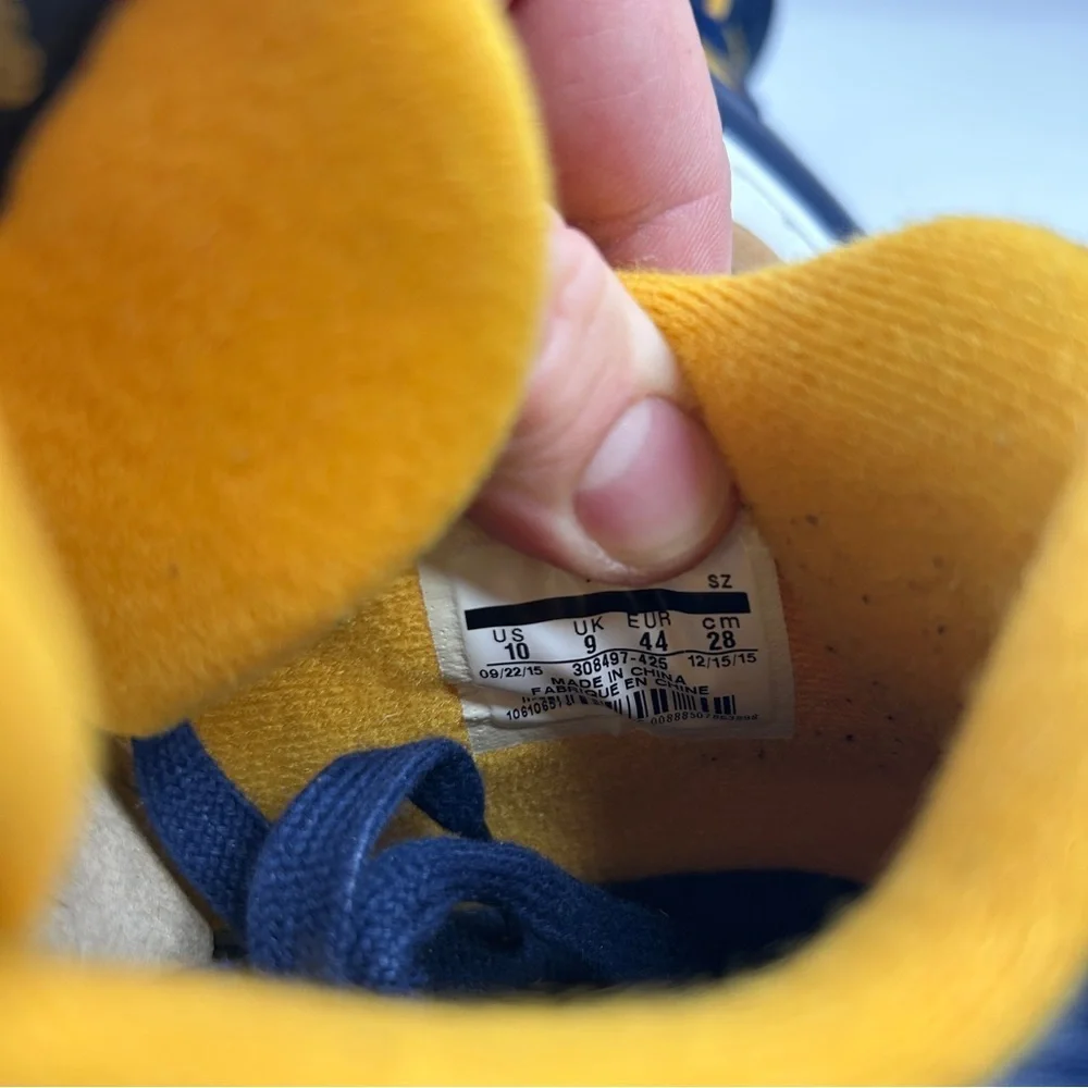 Nike Air Jordan 4 Retro “Dunk From Above” 2023 - Picture 6 of 8